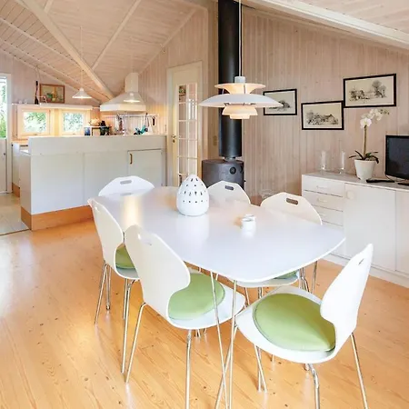 In With Kitchen Holiday home